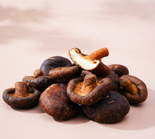 Load image into Gallery viewer, *Shary Veggie Crisps Shiitake Mushroom 68g