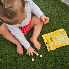 Load image into Gallery viewer, VB NaturKidz Yoghurt Meltz Banana 8 packs x 15g
